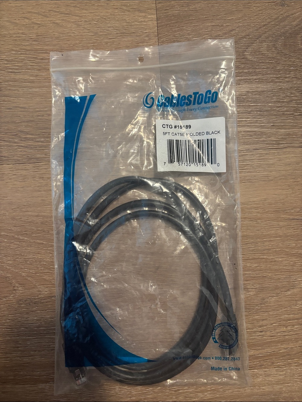 Cables To Go 15189 Ethernet Cable, 5 Foot Black Utp Patch Cable Molded - NEW